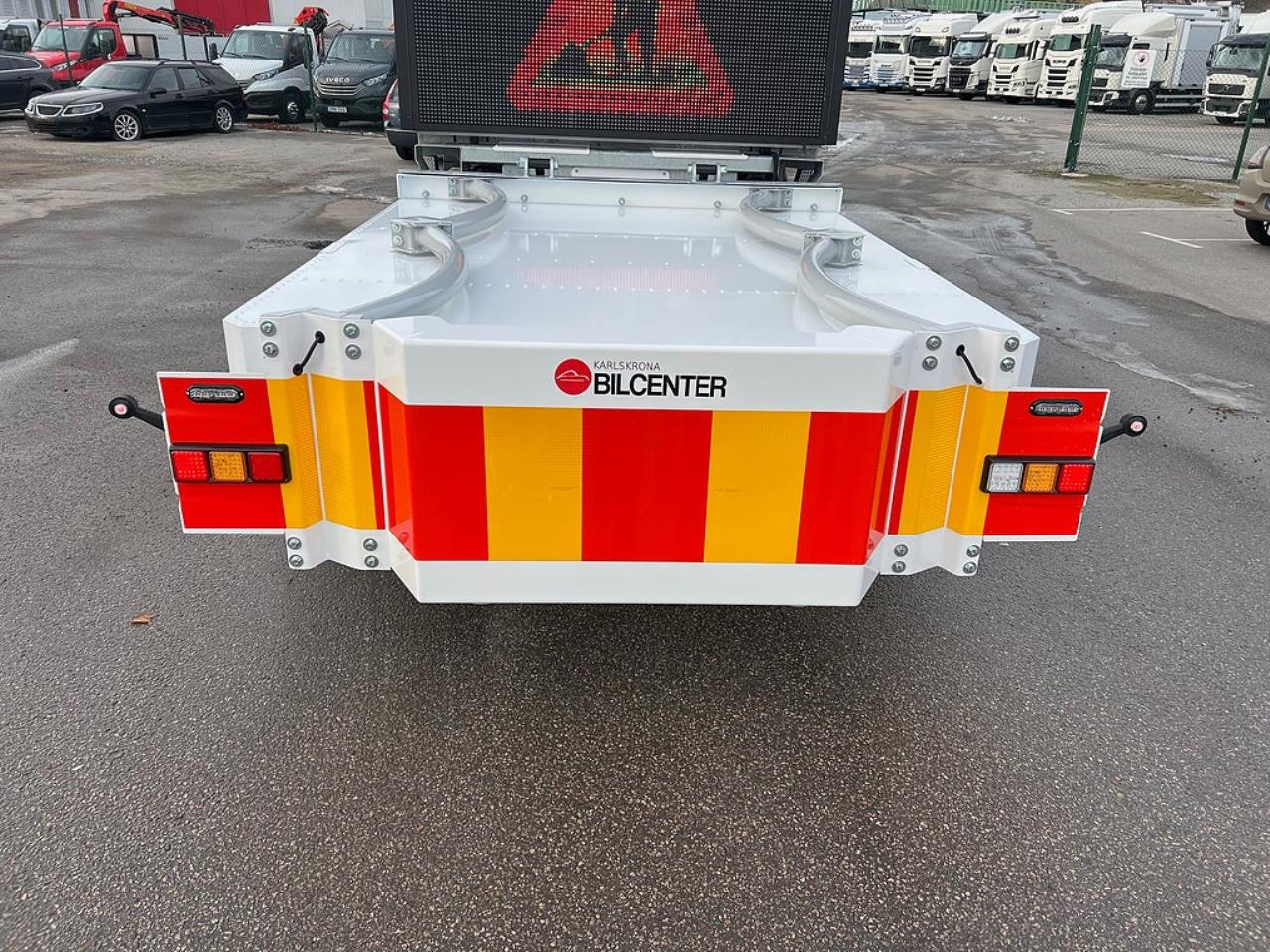 Mercedes-Benz Actros 2553 6x2*4 Lastv&auml;xlare  "Fullutrustad"  & TMA-Flak 2021 - Krok/Lastv&auml;xlare