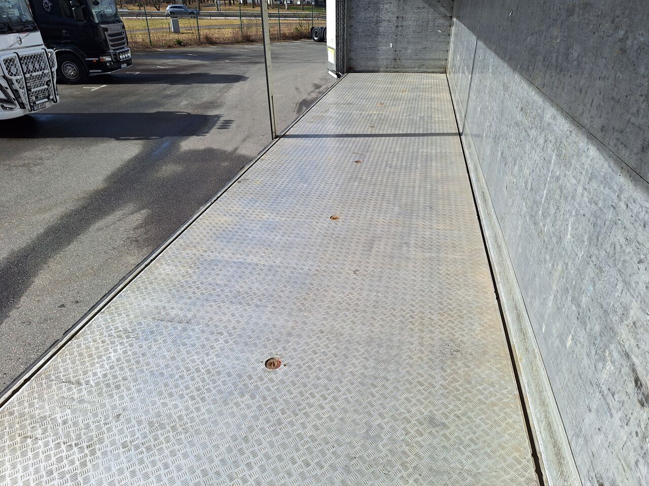 Ekeri 4-axl Sk&aring;psl&auml;p 2015 - Sk&aring;p isolerat