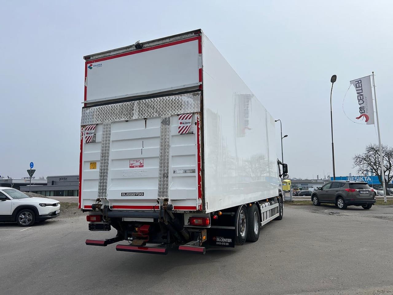 Volvo FM 410 6x2 Kyl / Frysbil, 2-Zons Korridorbil 2013 - Sk&aring;p isolerat