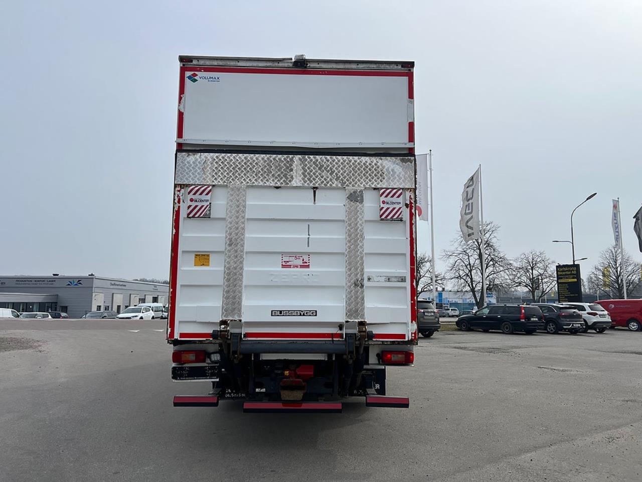 Volvo FM 410 6x2 Kyl / Frysbil, 2-Zons Korridorbil 2013 - Sk&aring;p isolerat