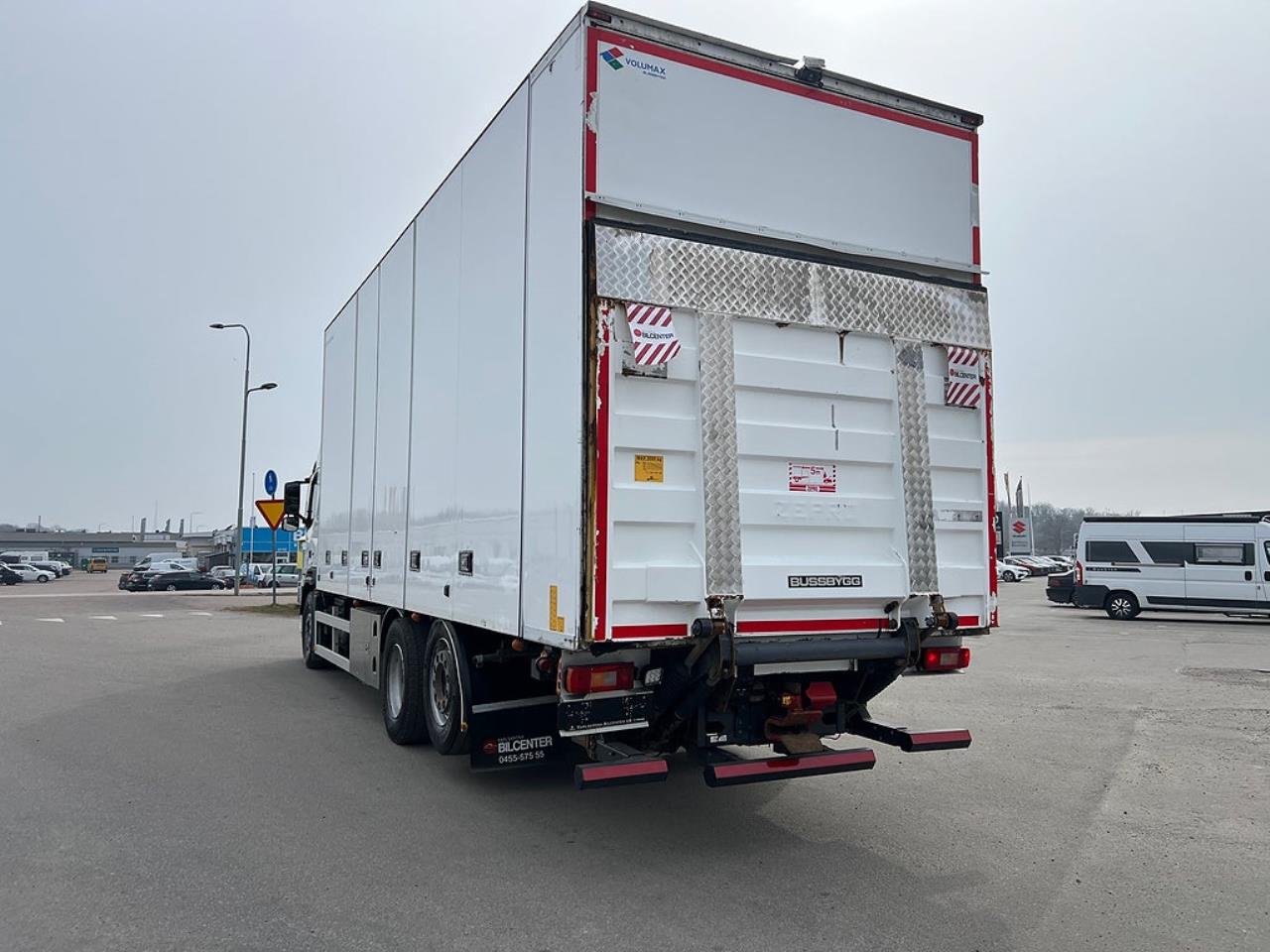 Volvo FM 410 6x2 Kyl / Frysbil, 2-Zons Korridorbil 2013 - Sk&aring;p isolerat