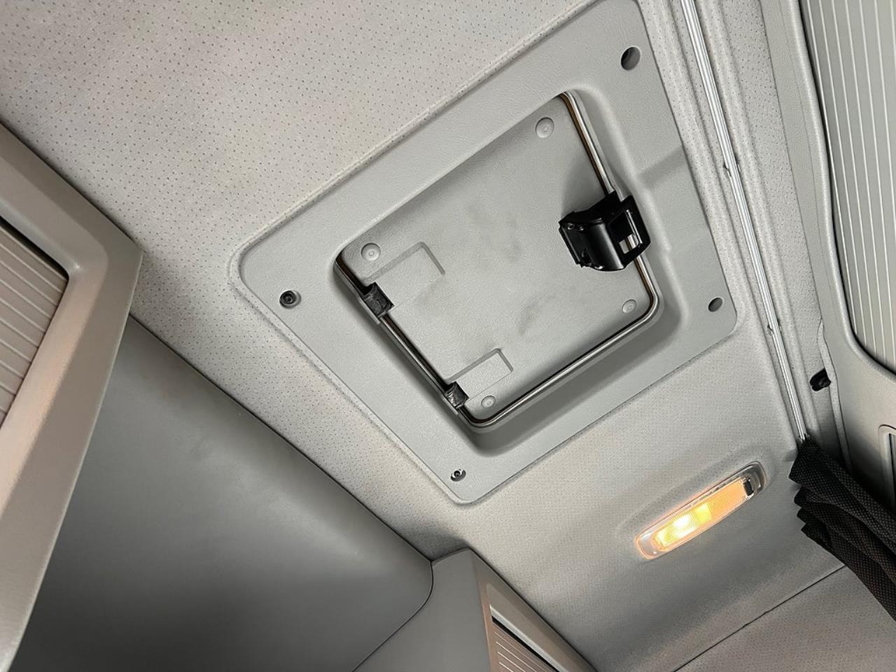 Volvo FM 410 6x2 Kyl / Frysbil, 2-Zons Korridorbil 2013 - Sk&aring;p isolerat