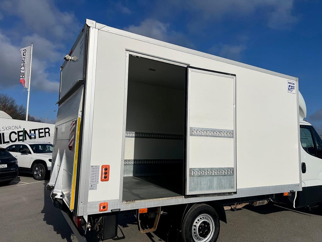 Iveco Daily 35S16 Hi-Matic Sk&aring;p & Lift Euro 6 2023 - &Ouml;vrigt