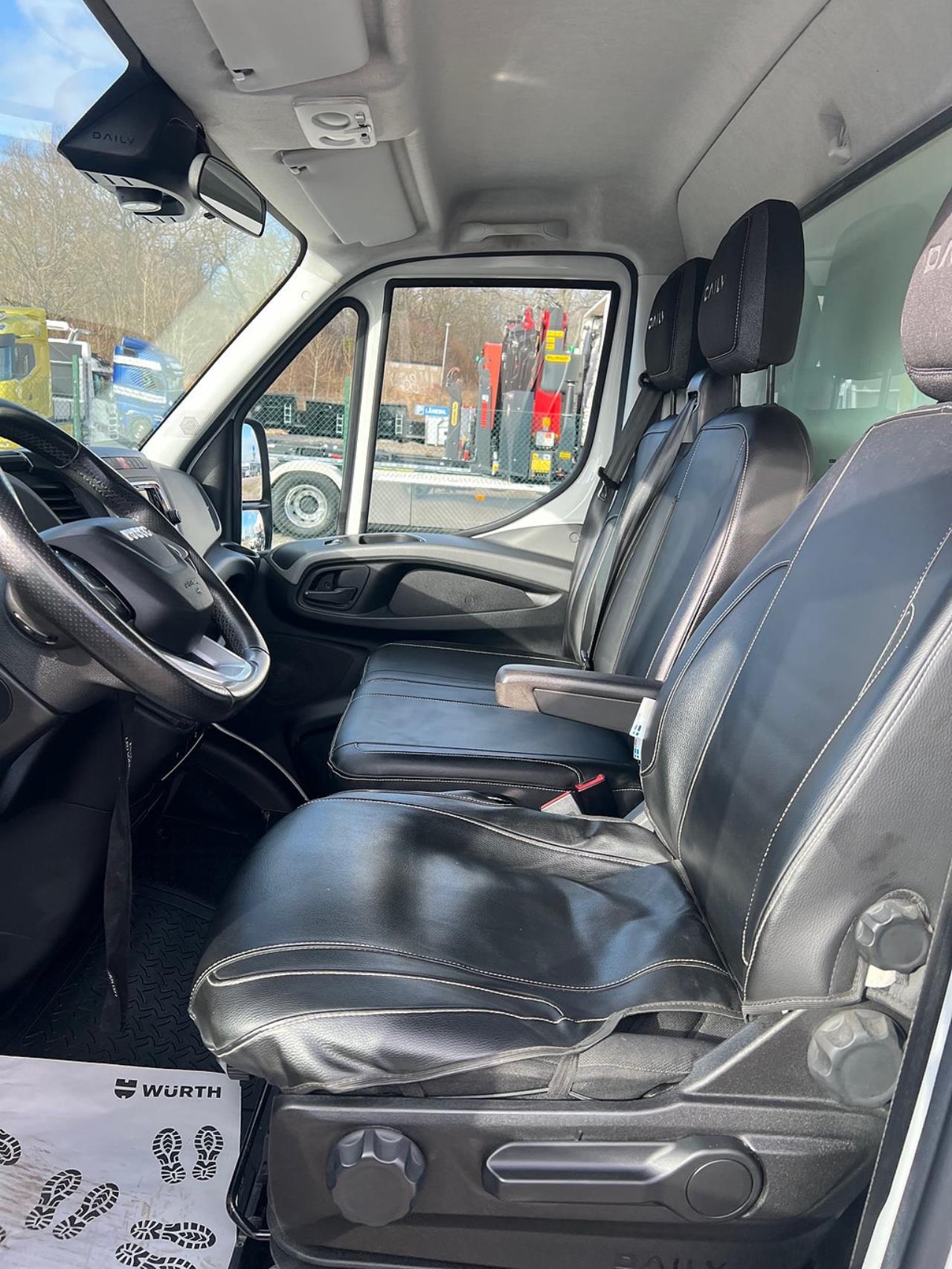 Iveco Daily 35S16 Hi-Matic Sk&aring;p & Lift Euro 6 2023 - &Ouml;vrigt