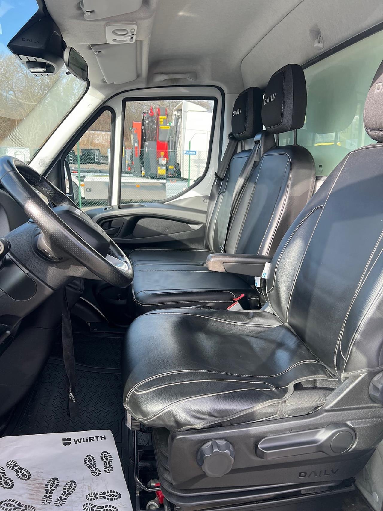 Iveco Daily 35S16 Hi-Matic Sk&aring;p & Lift Euro 6 2023 - &Ouml;vrigt