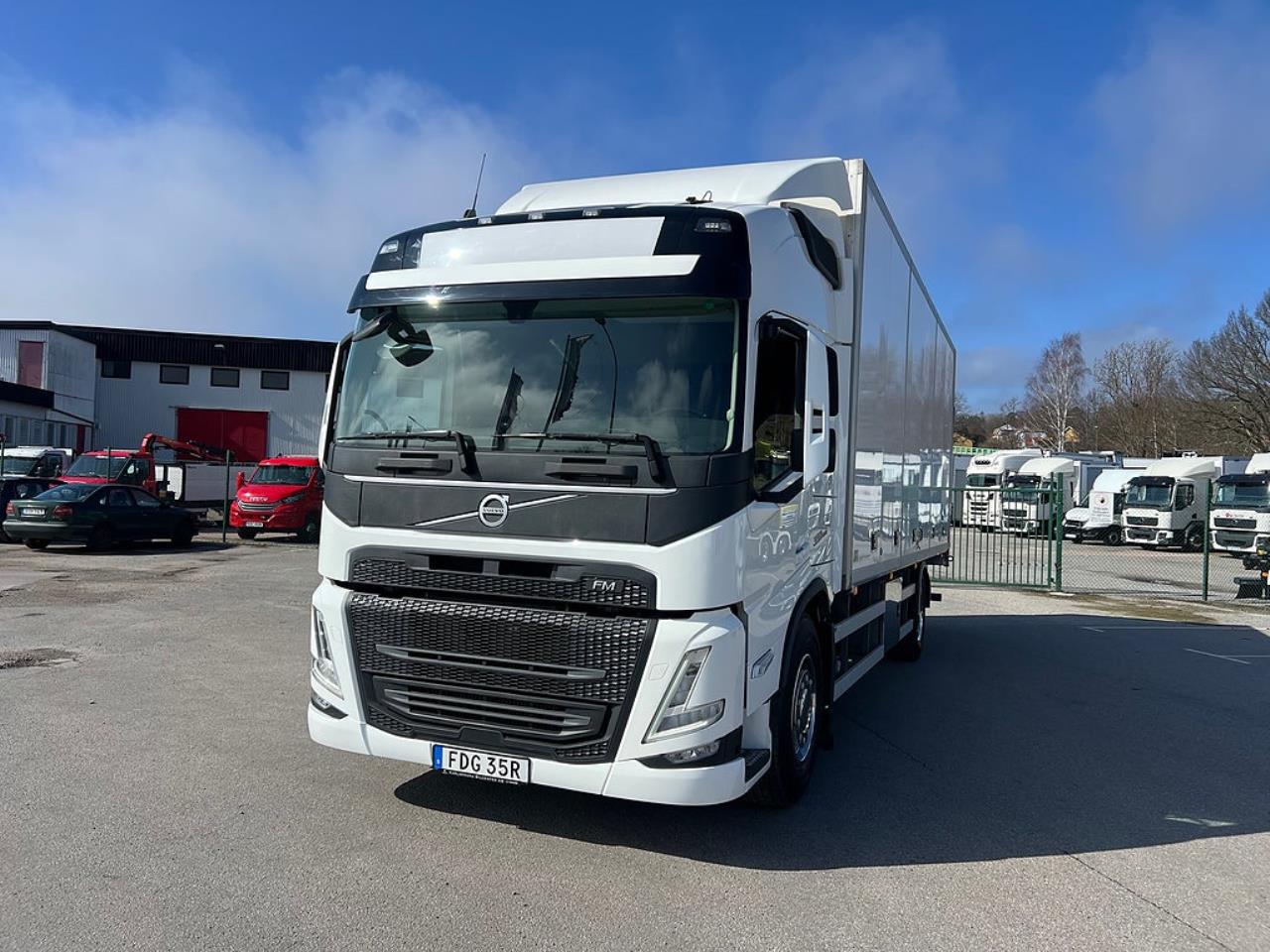 Volvo FM 330 4x2 Sk&aring;pbil, &Ouml;ppningsbarsida, Euro 6 2021 - Sk&aring;p