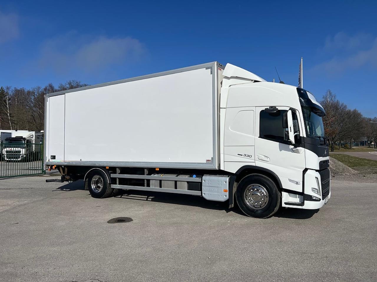 Volvo FM 330 4x2 Sk&aring;pbil, &Ouml;ppningsbarsida, Euro 6 2021 - Sk&aring;p