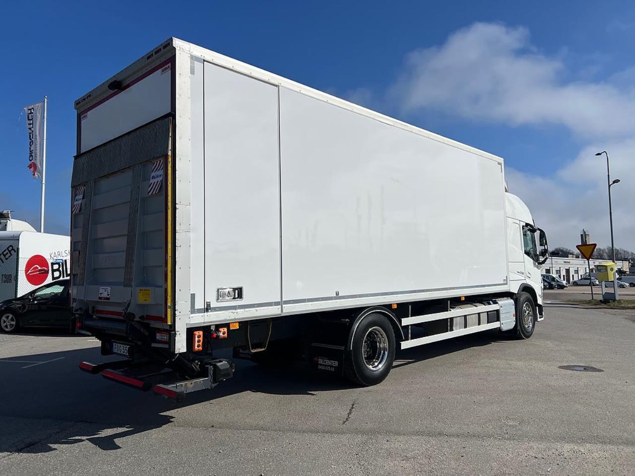 Volvo FM 330 4x2 Sk&aring;pbil, &Ouml;ppningsbarsida, Euro 6 2021 - Sk&aring;p