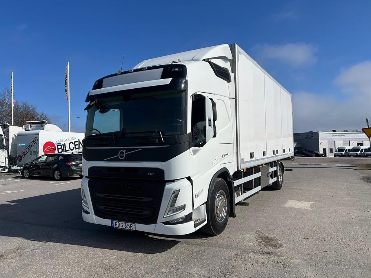 Volvo FM 330 4x2 Sk&aring;pbil, &Ouml;ppningsbarsida, Euro 6 2021 - Sk&aring;p