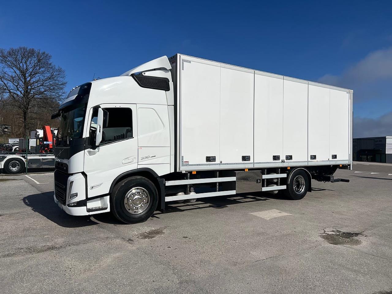 Volvo FM 330 4x2 Sk&aring;pbil, &Ouml;ppningsbarsida, Euro 6 2021 - Sk&aring;p