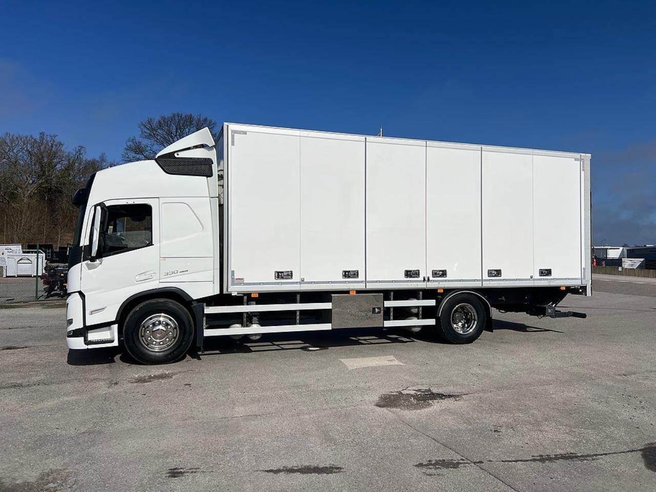 Volvo FM 330 4x2 Sk&aring;pbil, &Ouml;ppningsbarsida, Euro 6 2021 - Sk&aring;p