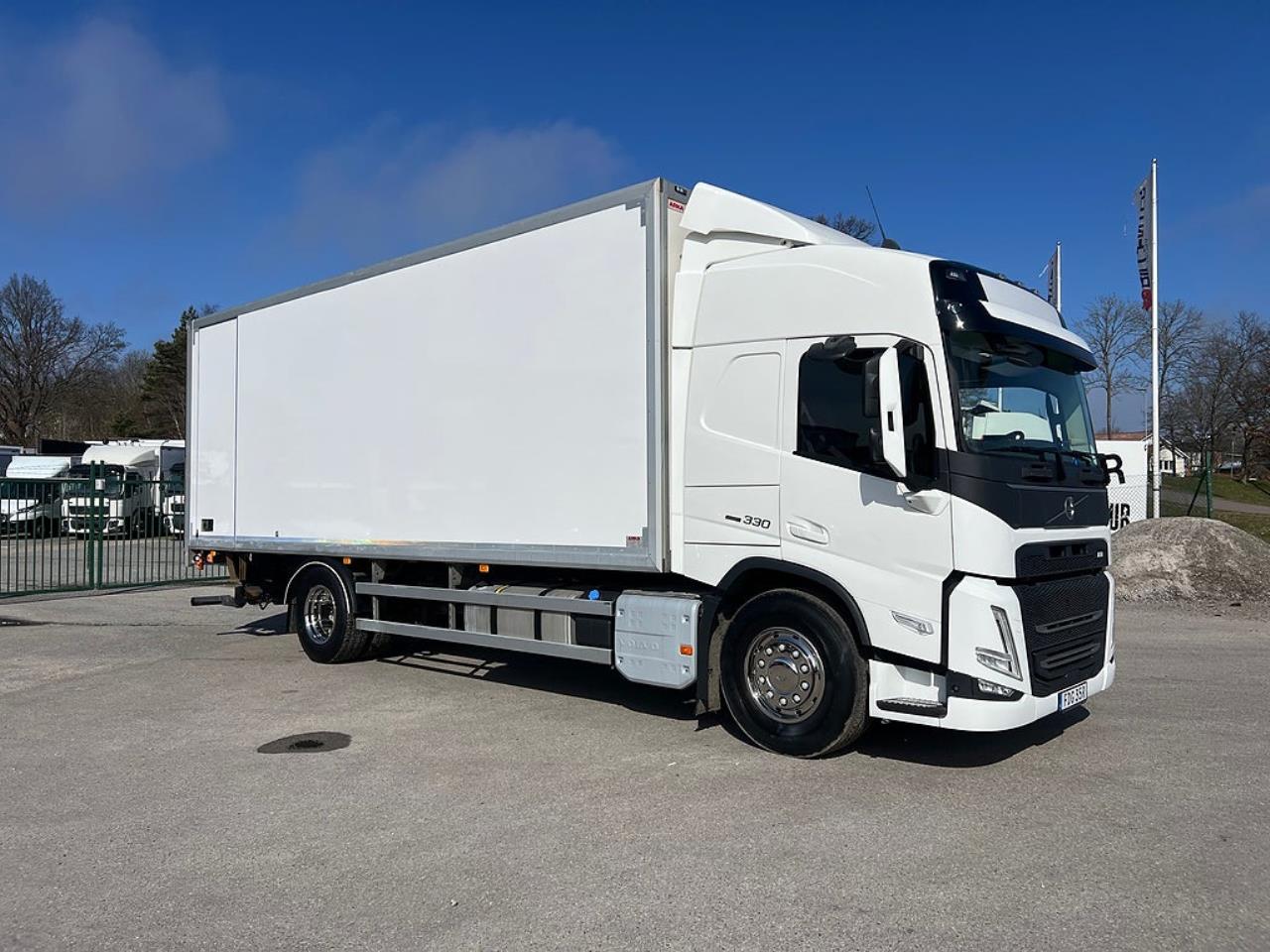 Volvo FM 330 4x2 Sk&aring;pbil, &Ouml;ppningsbarsida, Euro 6 2021 - Sk&aring;p