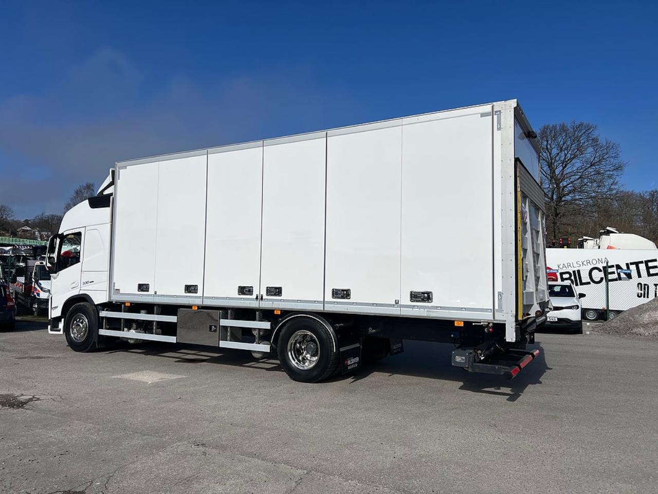 Volvo FM 330 4x2 Sk&aring;pbil, &Ouml;ppningsbarsida, Euro 6 2021 - Sk&aring;p
