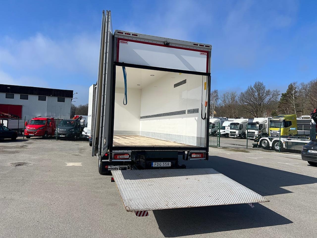 Volvo FM 330 4x2 Sk&aring;pbil, &Ouml;ppningsbarsida, Euro 6 2021 - Sk&aring;p