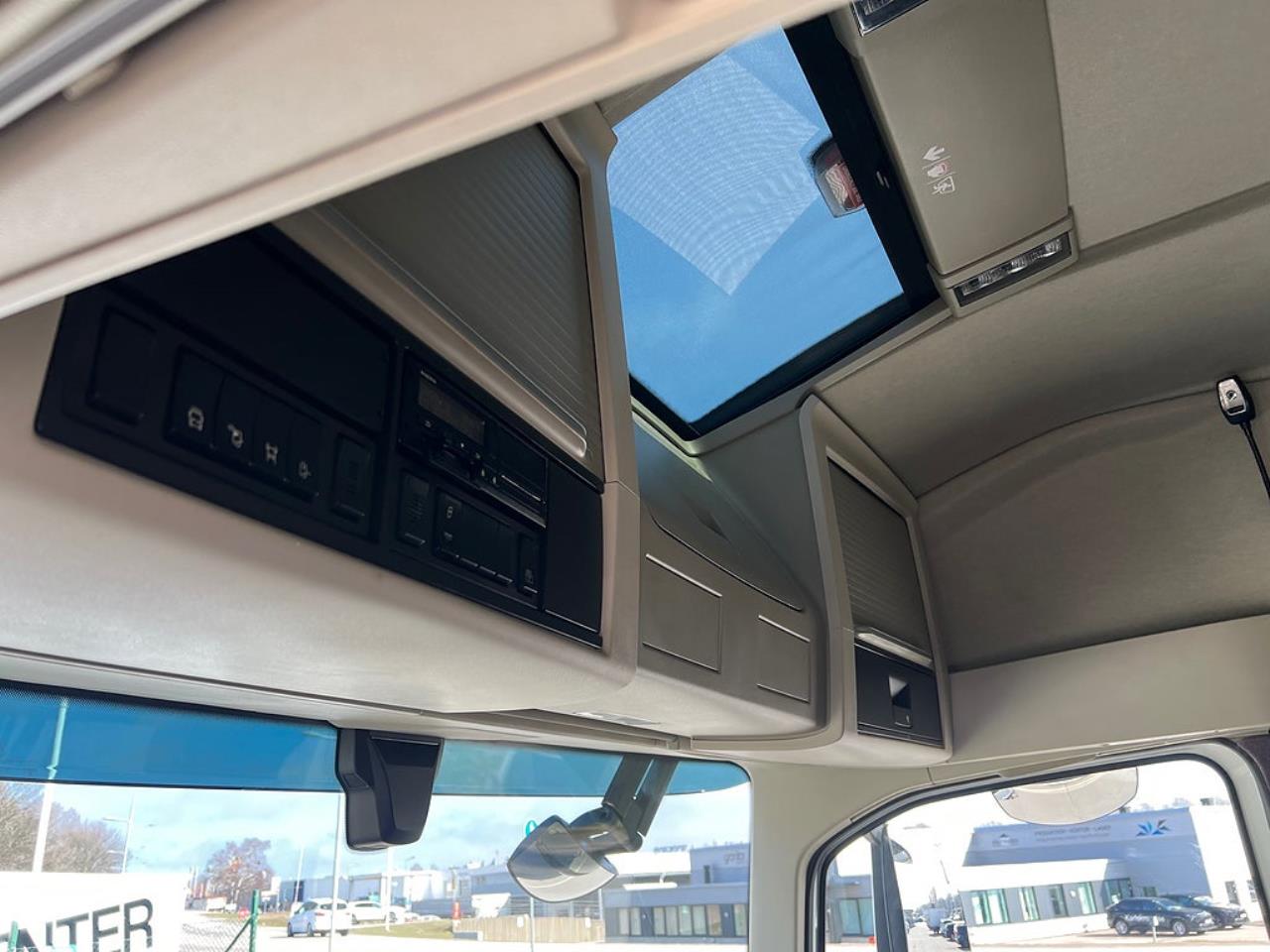 Volvo FM 330 4x2 Sk&aring;pbil, &Ouml;ppningsbarsida, Euro 6 2021 - Sk&aring;p