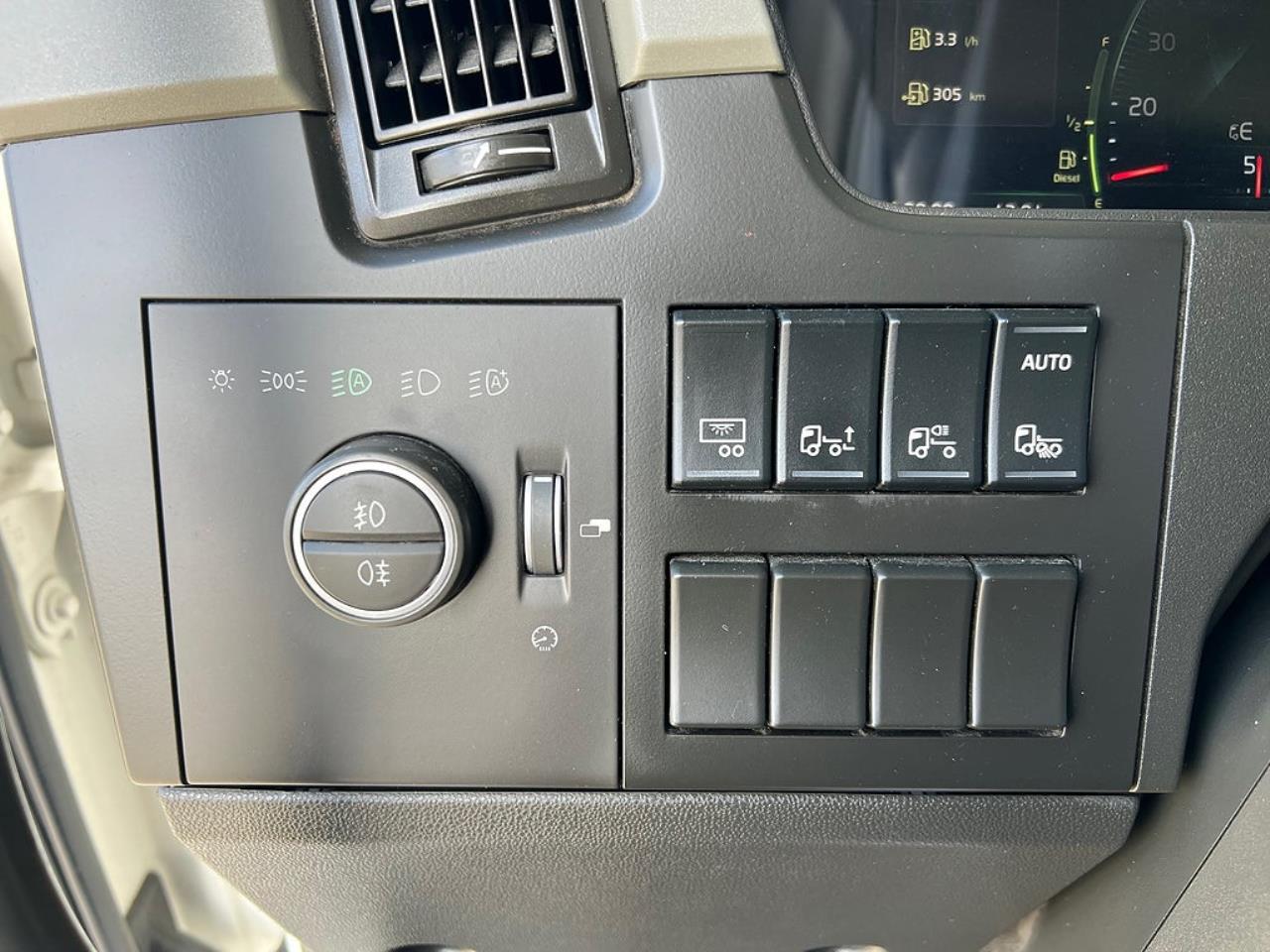 Volvo FM 330 4x2 Sk&aring;pbil, &Ouml;ppningsbarsida, Euro 6 2021 - Sk&aring;p