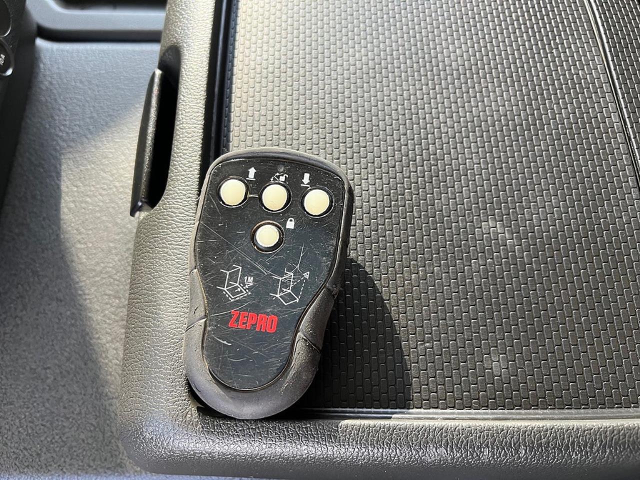 Volvo FM 330 4x2 Sk&aring;pbil, &Ouml;ppningsbarsida, Euro 6 2021 - Sk&aring;p