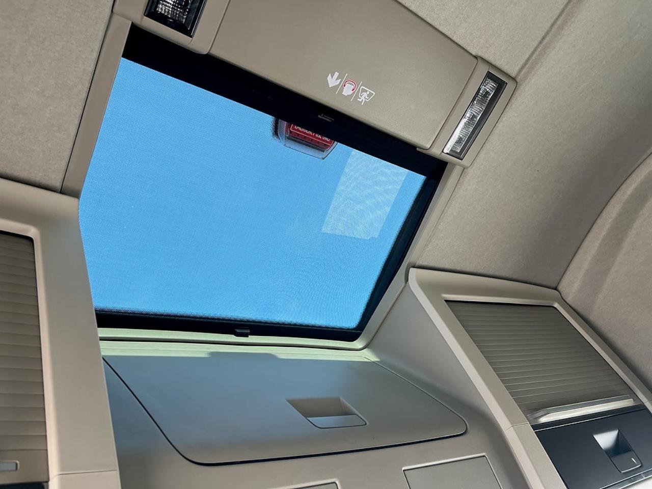 Volvo FM 330 4x2 Sk&aring;pbil, &Ouml;ppningsbarsida, Euro 6 2021 - Sk&aring;p