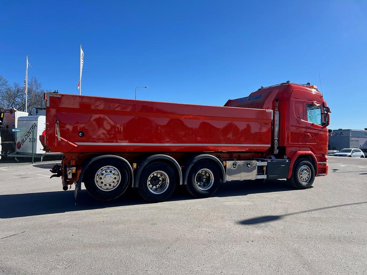 Scania R520 V8 8x4*4 Tridem Tippbil, Plogutrustad 2016 - Tipp