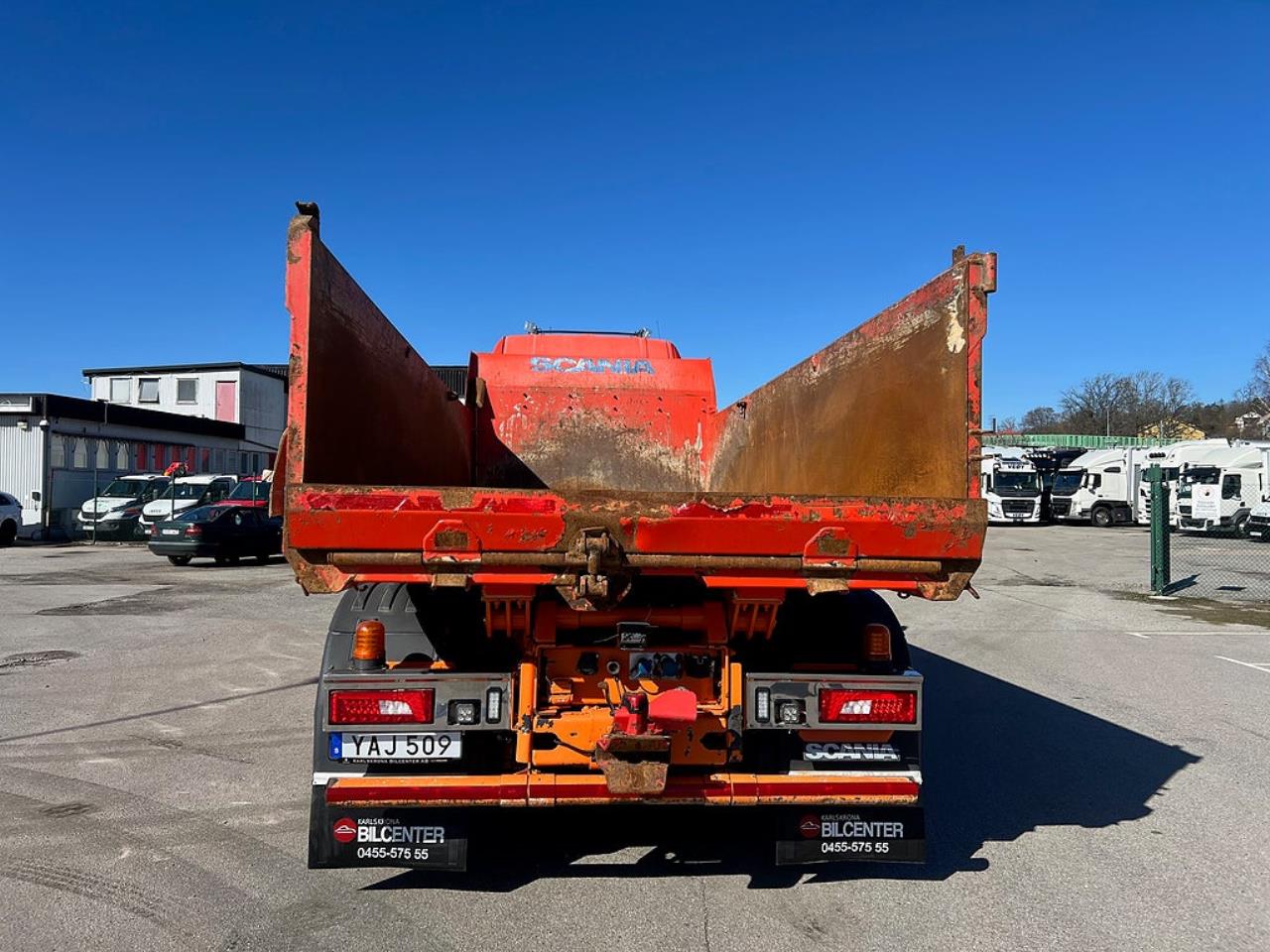 Scania R520 V8 8x4*4 Tridem Tippbil, Plogutrustad 2016 - Tipp