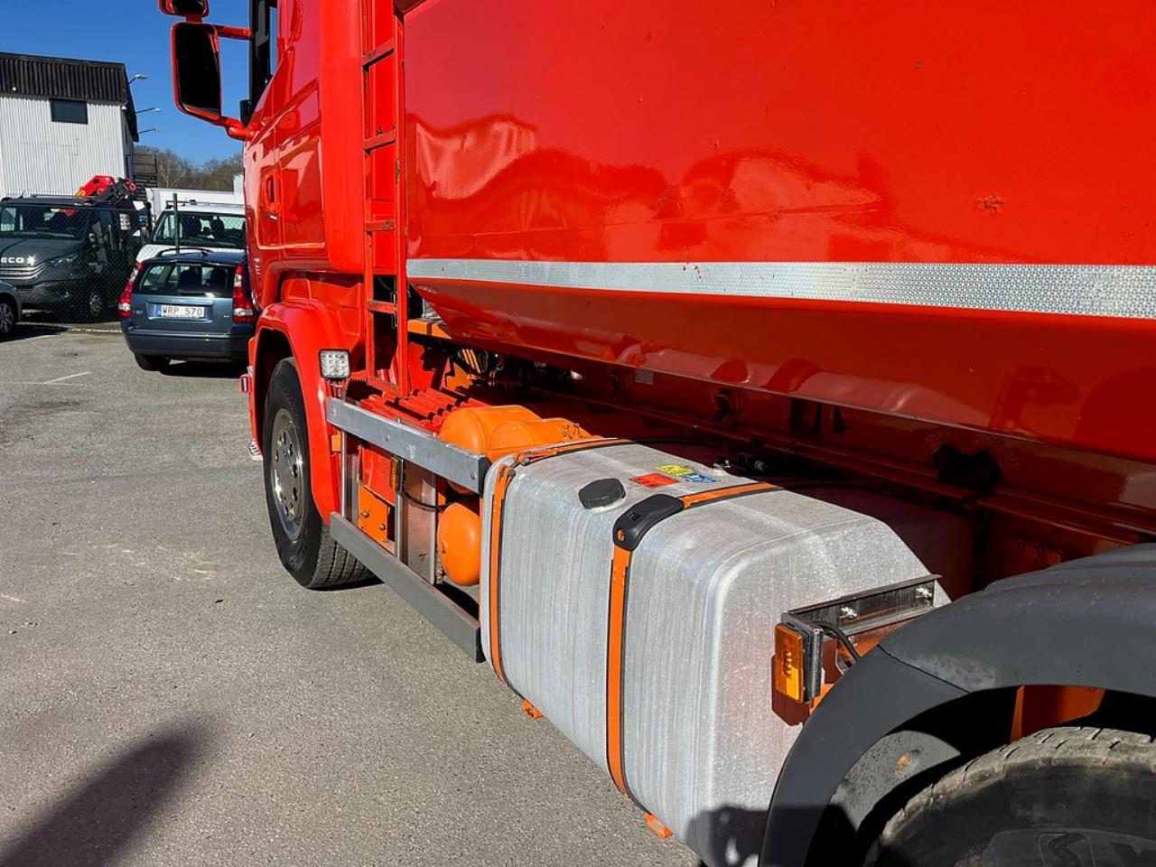 Scania R520 V8 8x4*4 Tridem Tippbil, Plogutrustad 2016 - Tipp