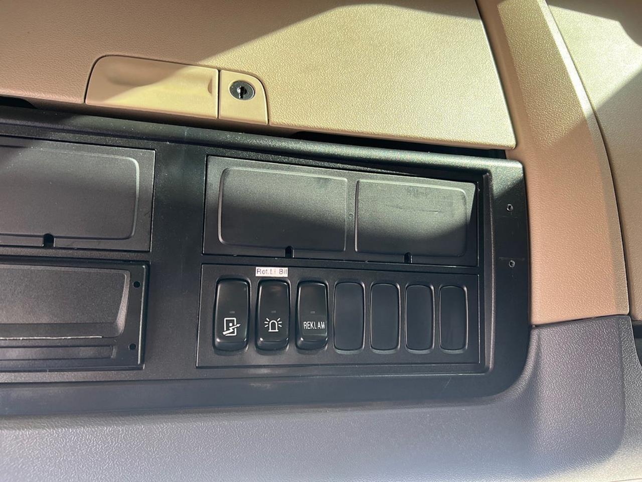 Scania R520 V8 8x4*4 Tridem Tippbil, Plogutrustad 2016 - Tipp