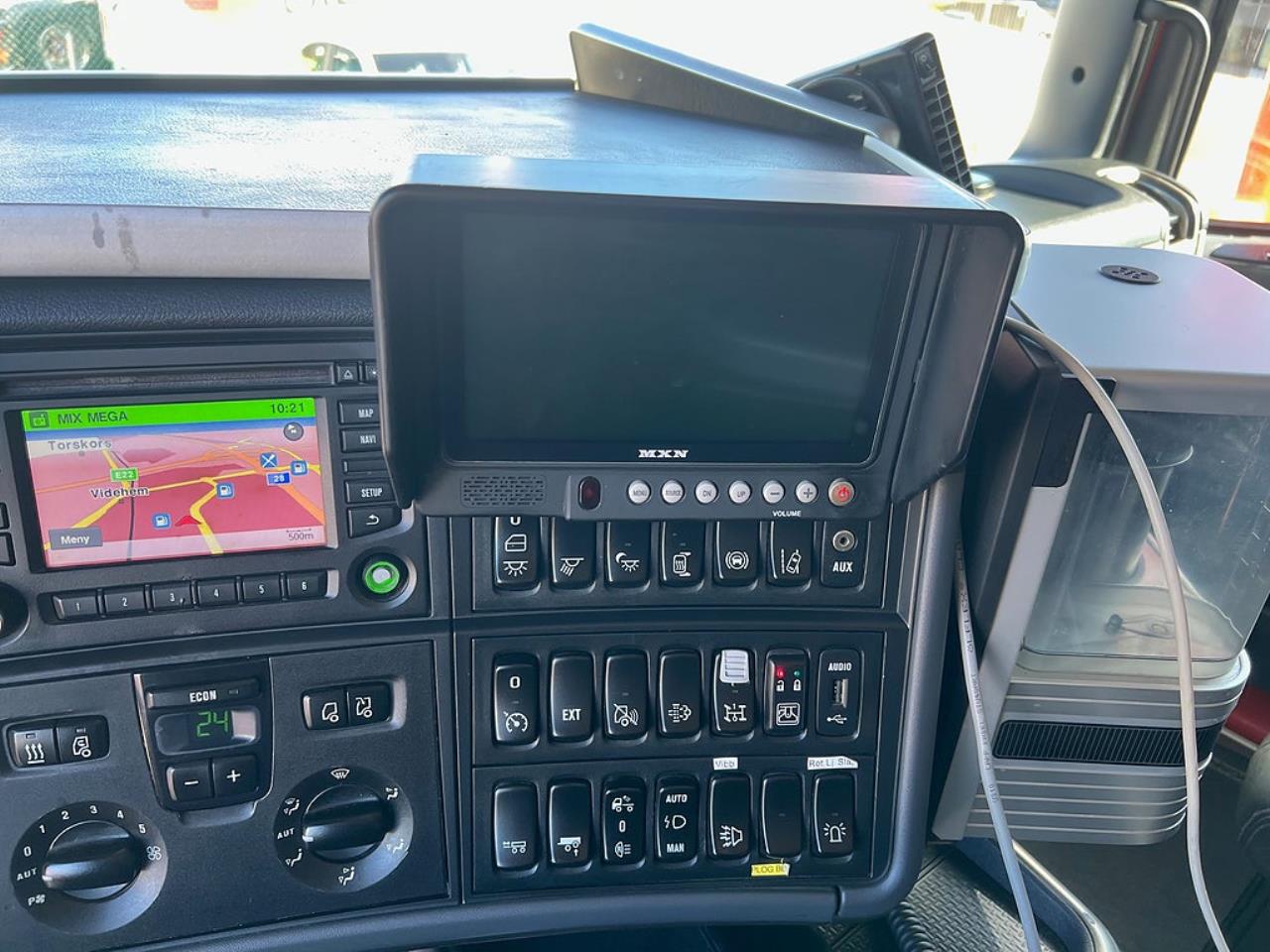 Scania R520 V8 8x4*4 Tridem Tippbil, Plogutrustad 2016 - Tipp