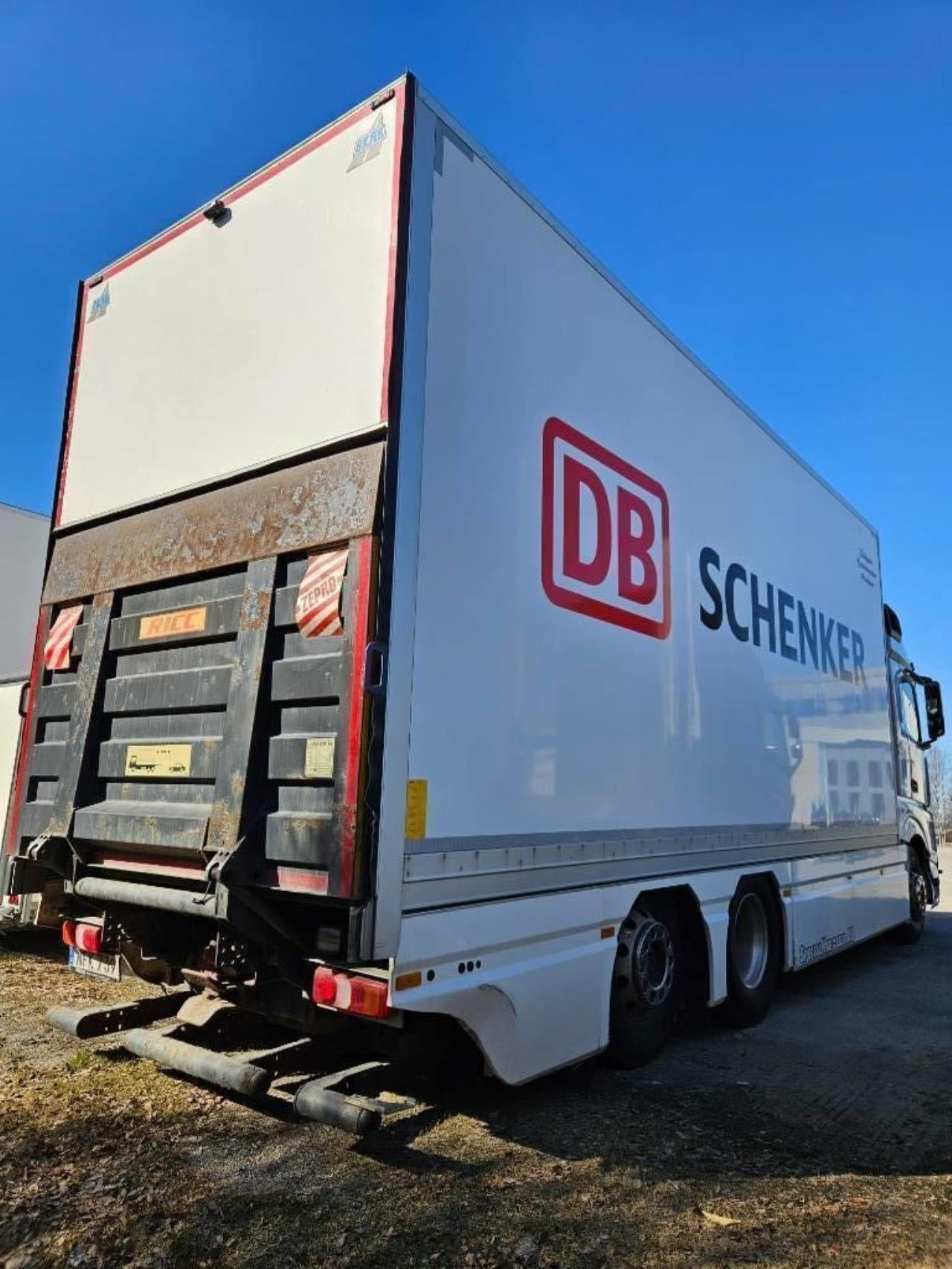 Mercedes-Benz ACTROS 510hk 6x2 fj&auml;rrbil 2017 - Sk&aring;p