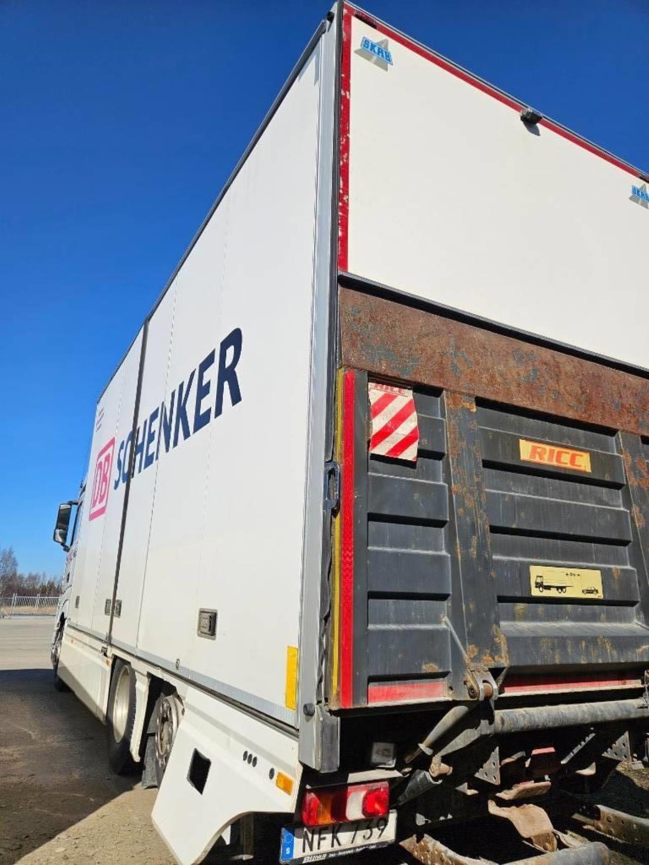 Mercedes-Benz ACTROS 510hk 6x2 fj&auml;rrbil 2017 - Sk&aring;p