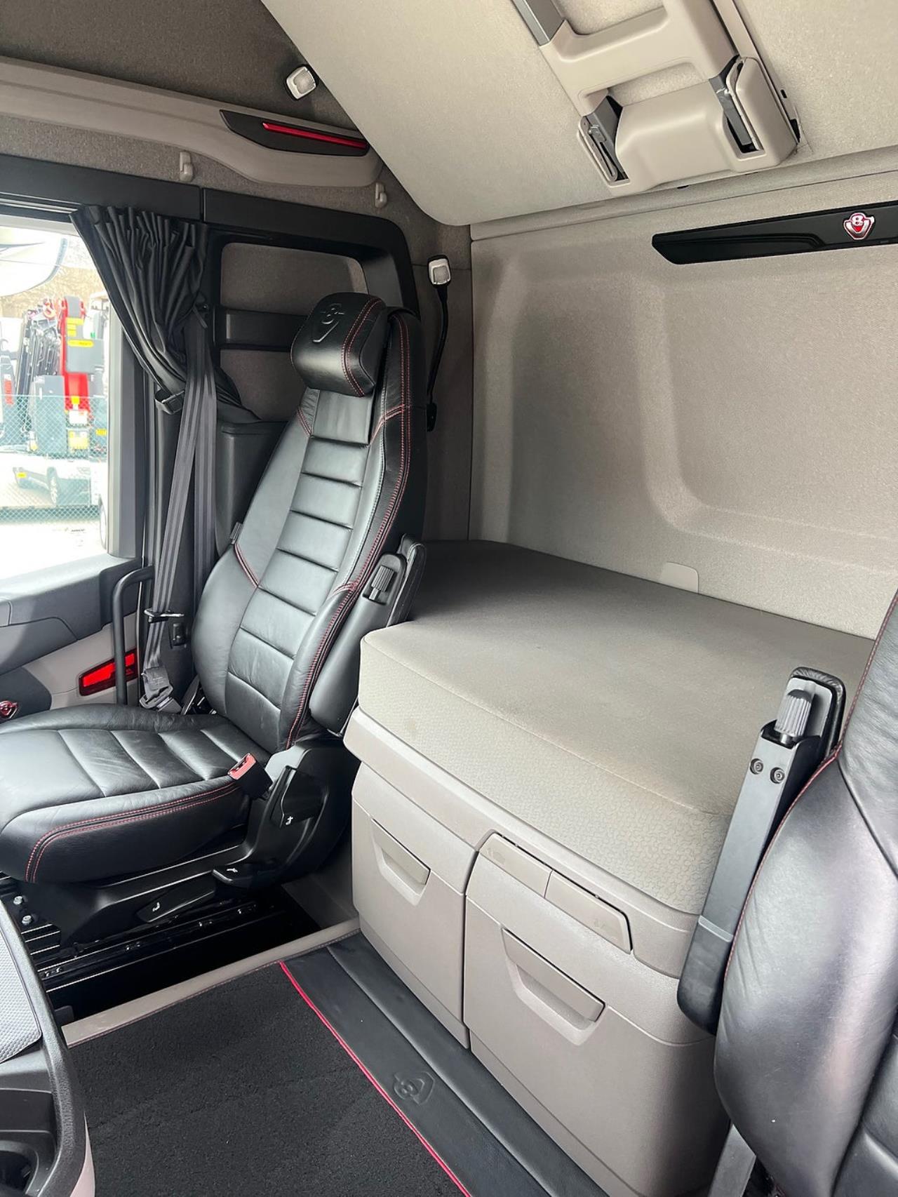 Scania R650 V8 6x2 Dragbil, Full Boggie, Euro 6 2020 - Dragbil