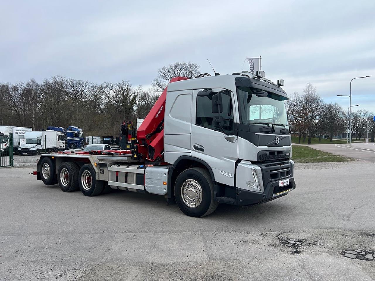 Volvo FMX 500 8x4*4 Tridem Kranv&auml;xlare Euro 6 2022 - Kran