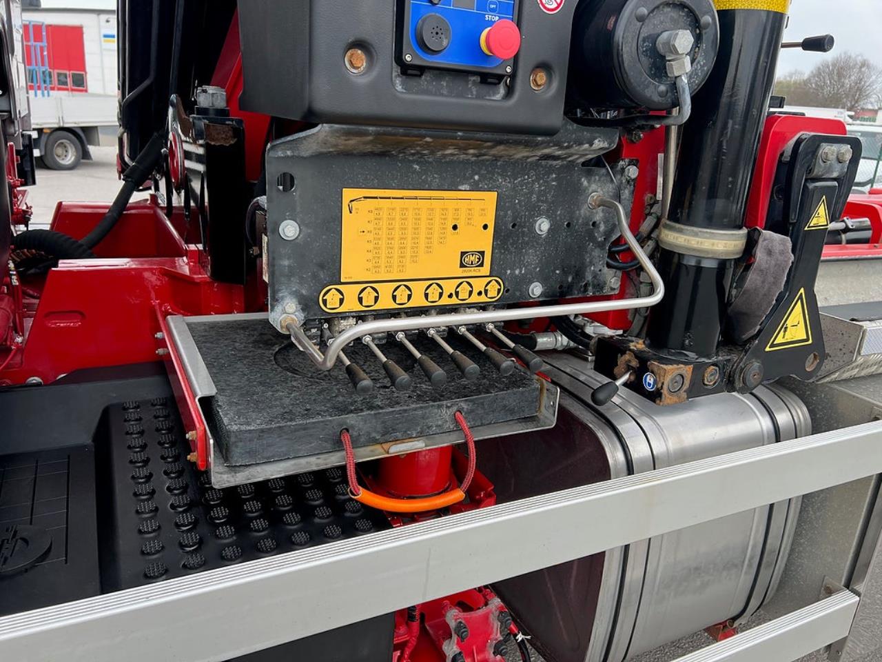 Volvo FMX 500 8x4*4 Tridem Kranv&auml;xlare Euro 6 2022 - Kran