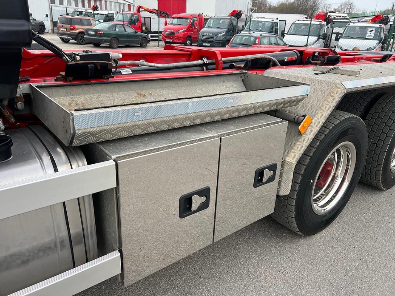 Volvo FMX 500 8x4*4 Tridem Kranv&auml;xlare Euro 6 2022 - Kran