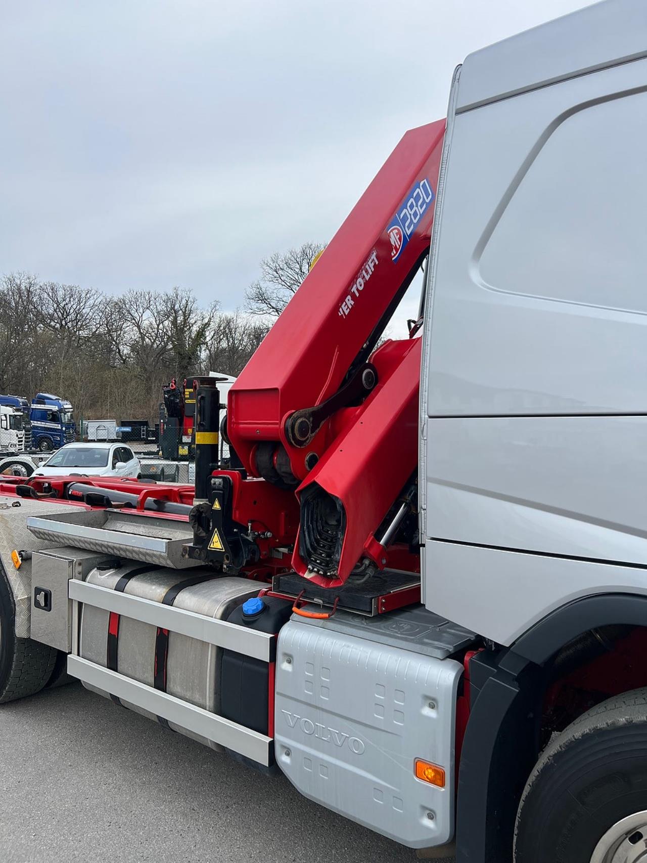 Volvo FMX 500 8x4*4 Tridem Kranv&auml;xlare Euro 6 2022 - Kran