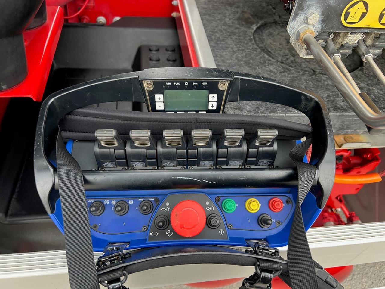 Volvo FMX 500 8x4*4 Tridem Kranv&auml;xlare Euro 6 2022 - Kran