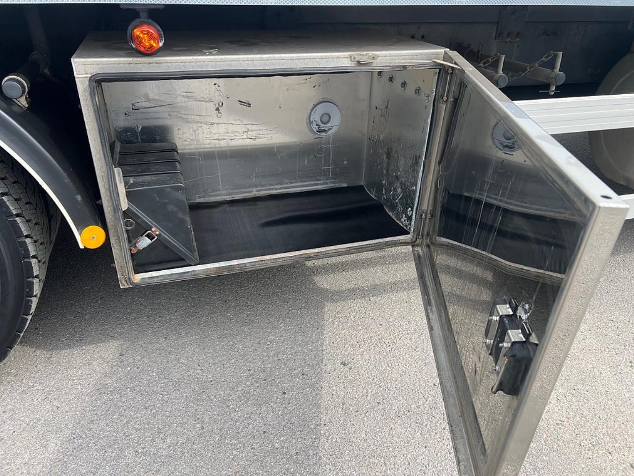 Volvo FM11 460 6x2*4 Kylbil / Frysbil 2 Zons, Korridorbil, 2 Lastplan 2019 - &Ouml;vrigt