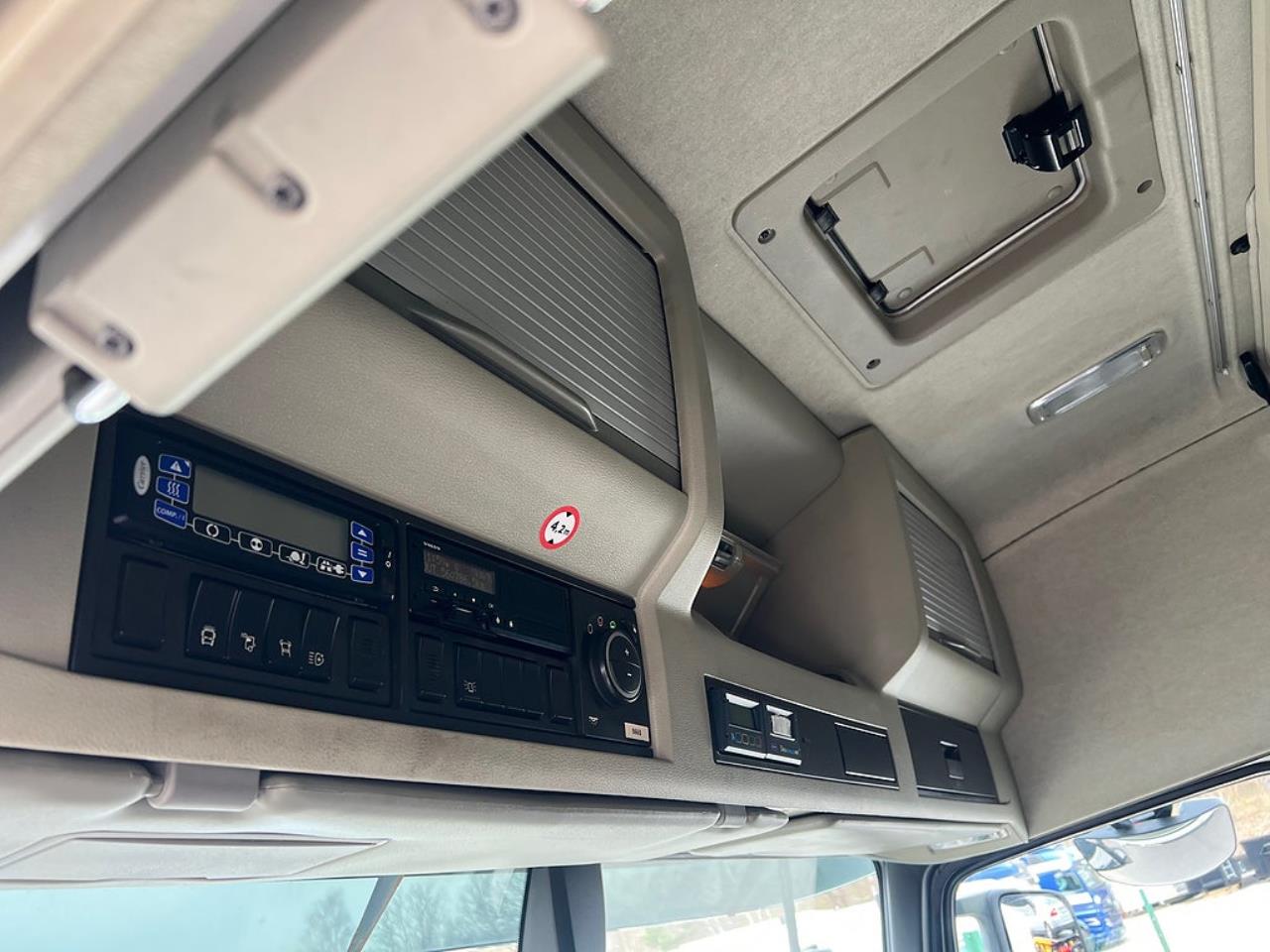 Volvo FM11 460 6x2*4 Kylbil / Frysbil 2 Zons, Korridorbil, 2 Lastplan 2019 - &Ouml;vrigt