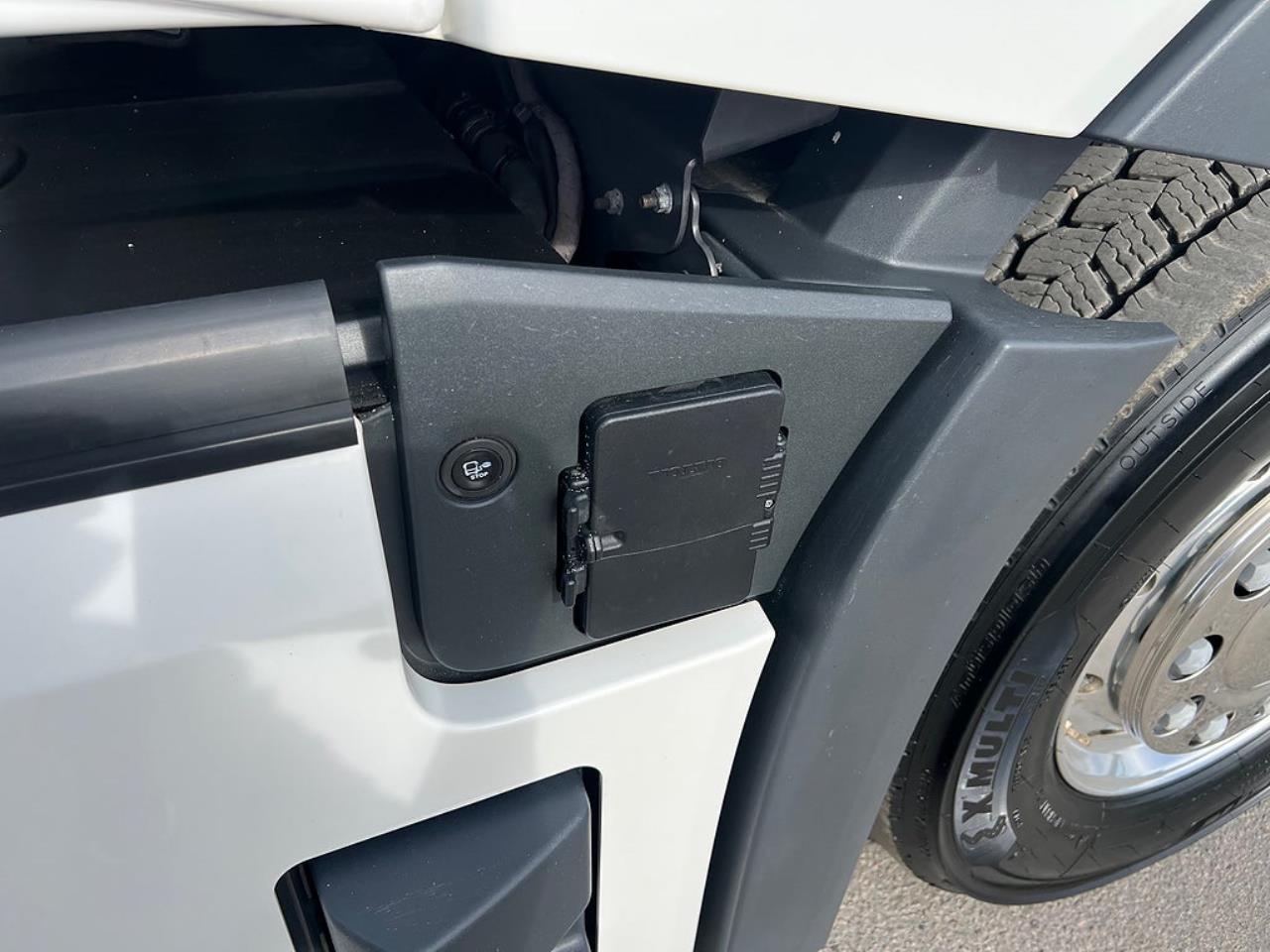 Volvo FH 4x2 Elbil TMA Bil Sk&aring;p med MaxiSign & Verdegro 2022 - Sk&aring;p