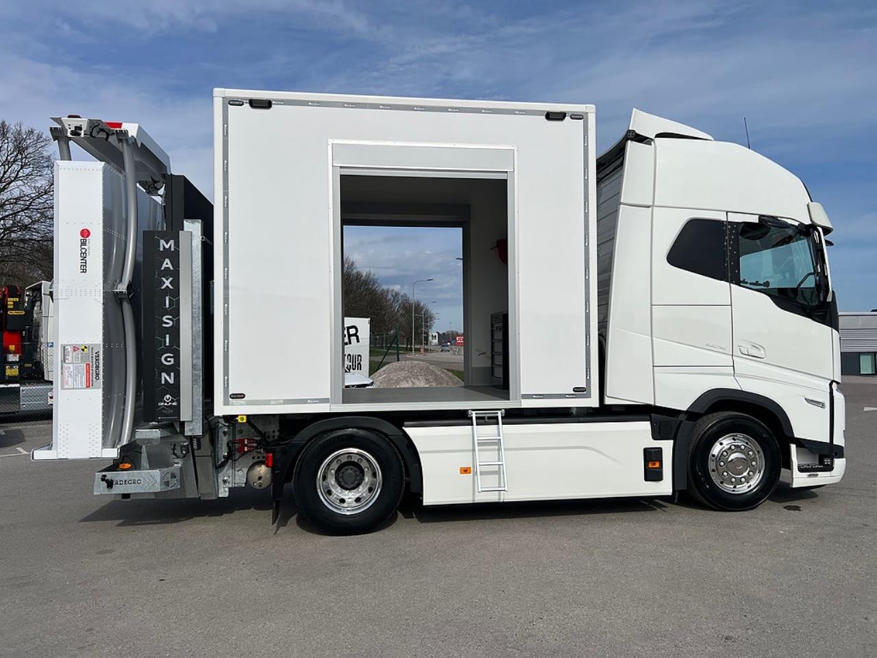 Volvo FH 4x2 Elbil TMA Bil Sk&aring;p med MaxiSign & Verdegro 2022 - Sk&aring;p