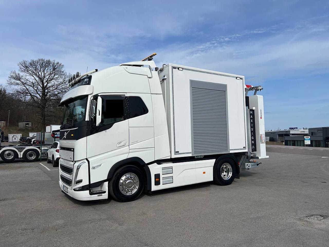 Volvo FH 4x2 Elbil TMA Bil Sk&aring;p med MaxiSign & Verdegro 2022 - Sk&aring;p