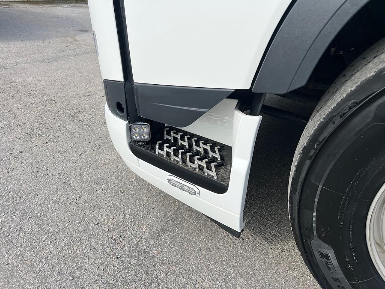 Volvo FH 4x2 Elbil TMA Bil Sk&aring;p med MaxiSign & Verdegro 2022 - Sk&aring;p