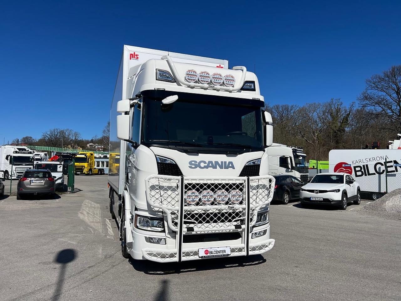 Scania R560 6x2*4 Sk&aring;pbil, &Ouml;ppningsbarsida PLS Sk&aring;p 2026 - Sk&aring;p