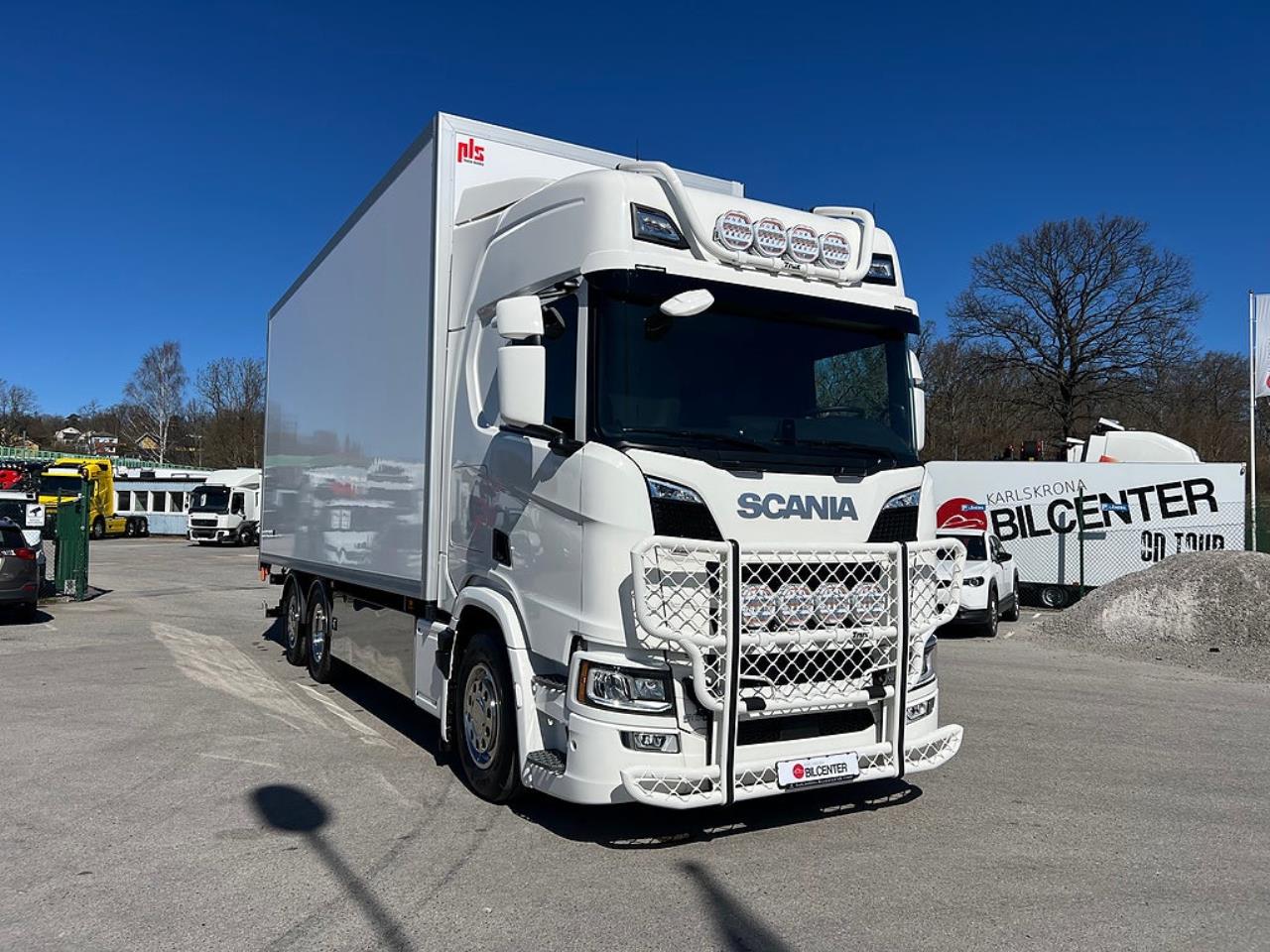 Scania R560 6x2*4 Sk&aring;pbil, &Ouml;ppningsbarsida PLS Sk&aring;p 2026 - Sk&aring;p