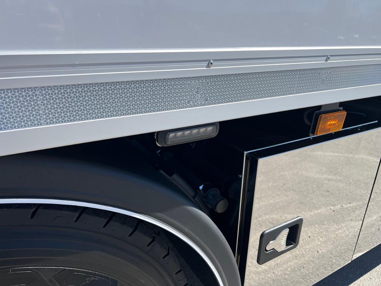 Scania R560 6x2*4 Sk&aring;pbil, &Ouml;ppningsbarsida PLS Sk&aring;p 2026 - Sk&aring;p