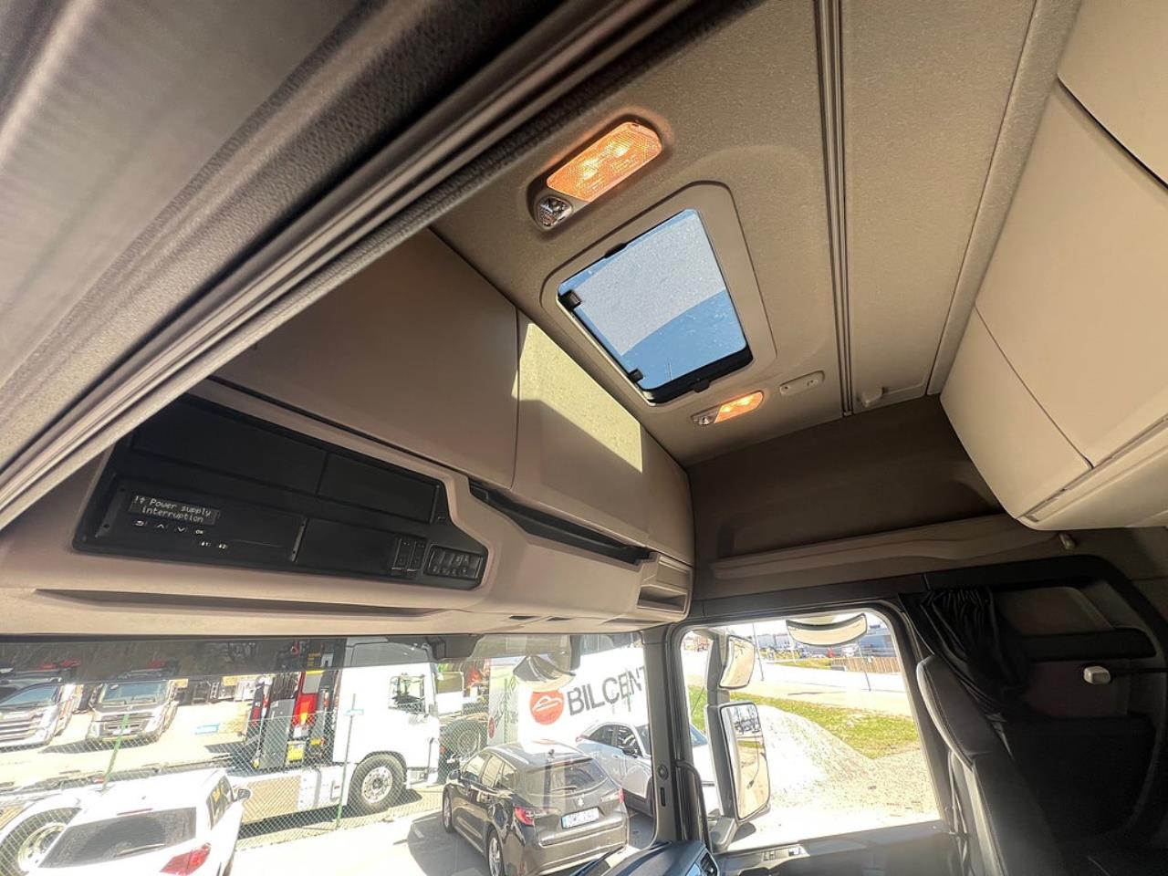 Scania R560 6x2*4 Sk&aring;pbil, &Ouml;ppningsbarsida PLS Sk&aring;p 2026 - Sk&aring;p