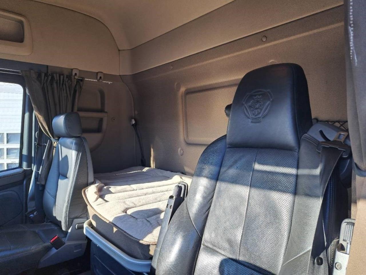 Scania R 490 LB6X2HNB 2015 - Krok/Lastv&auml;xlare