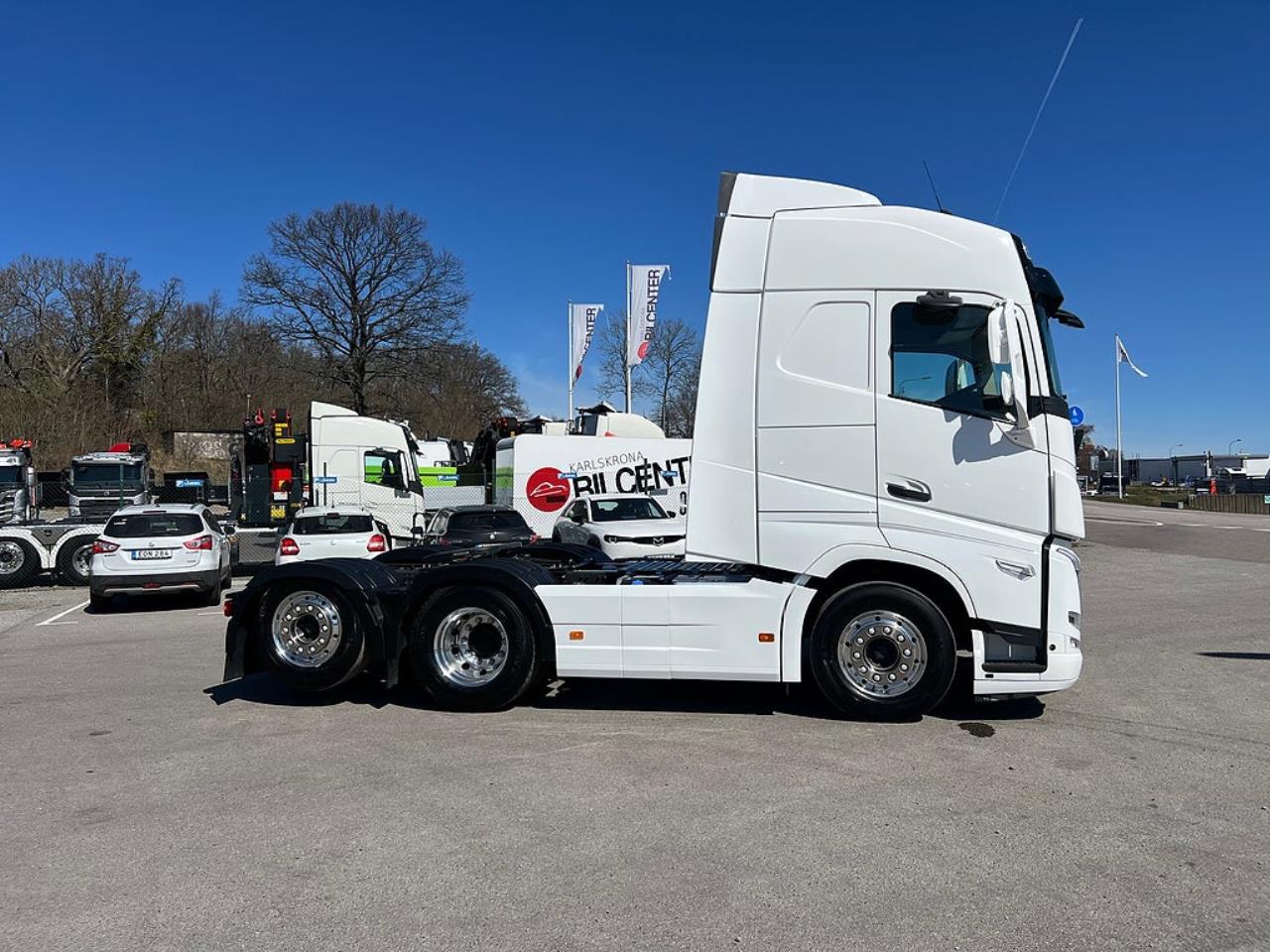 Volvo FH13 500 6x2 Dragbil *3600 Mil*, 4 Sitsig, Euro 6 2022 - Dragbil