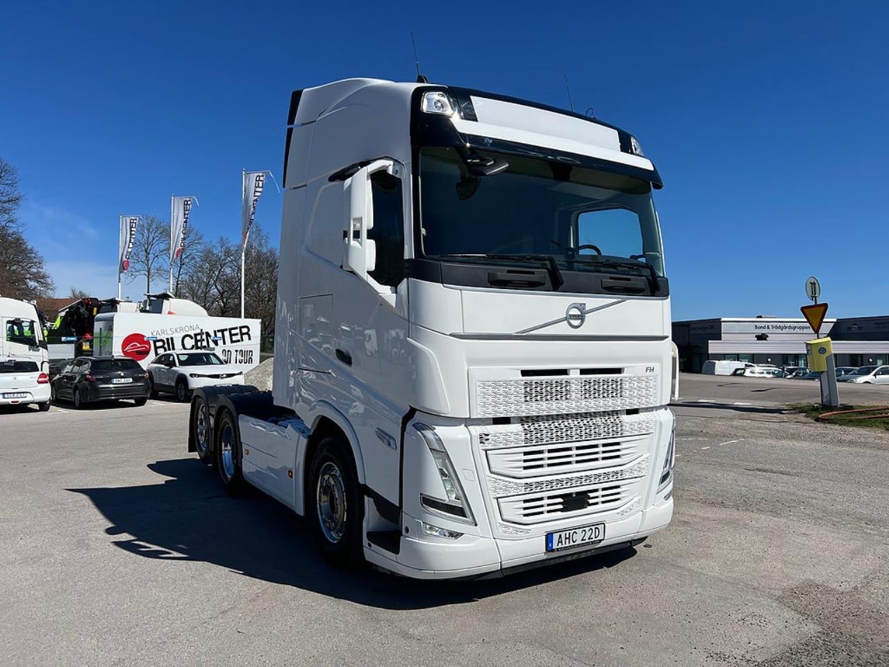 Volvo FH13 500 6x2 Dragbil *3600 Mil*, 4 Sitsig, Euro 6 2022 - Dragbil