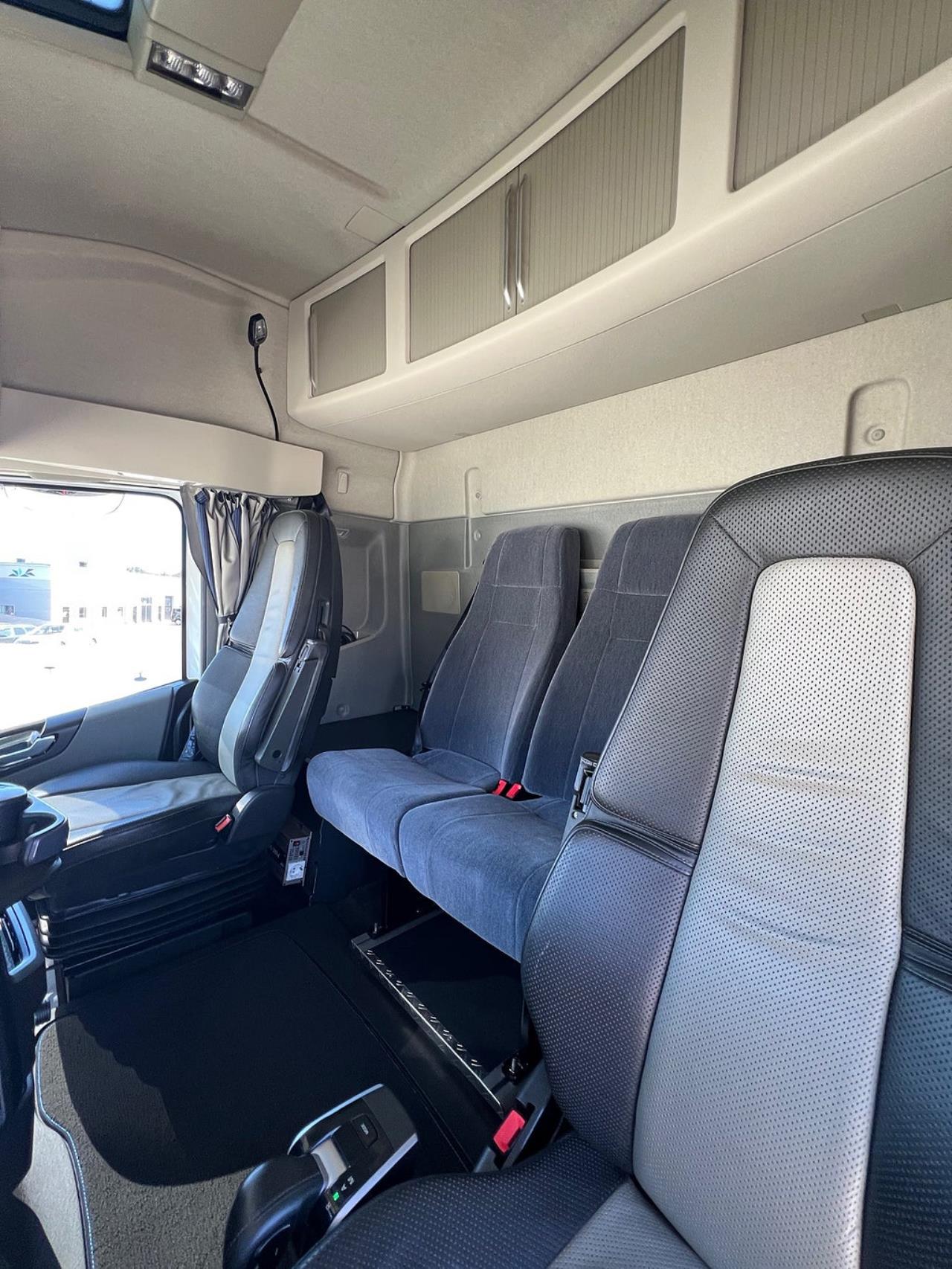 Volvo FH13 500 6x2 Dragbil *3600 Mil*, 4 Sitsig, Euro 6 2022 - Dragbil