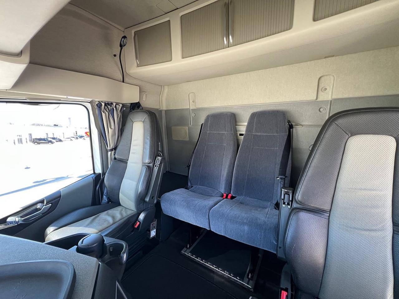 Volvo FH13 500 6x2 Dragbil *3600 Mil*, 4 Sitsig, Euro 6 2022 - Dragbil